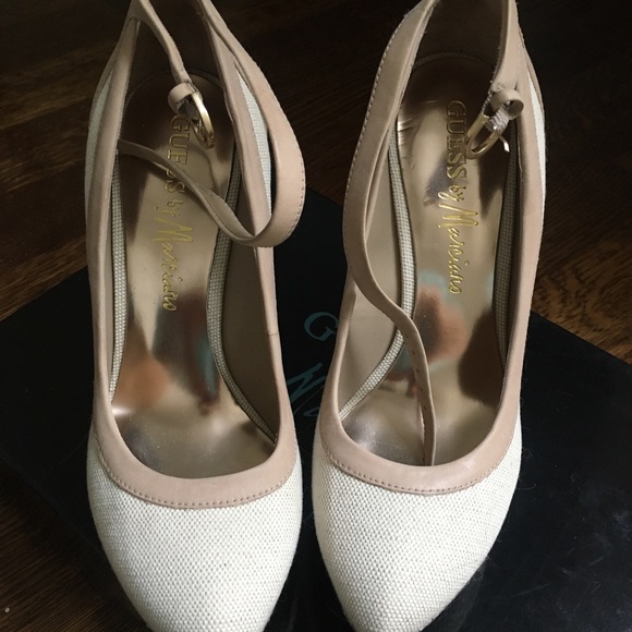 Wedge sandals - Picture 3 of 3